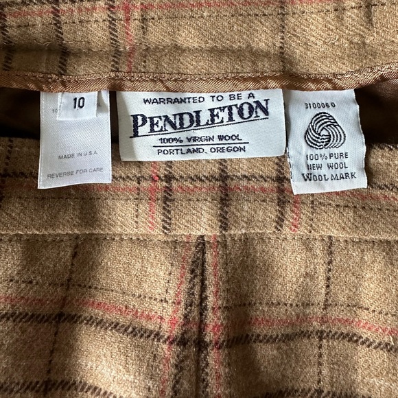 Vintage Pendleton 100% Wool Pencil Skirt in Camel Plaid. Size 10 - Picture 3 of 5